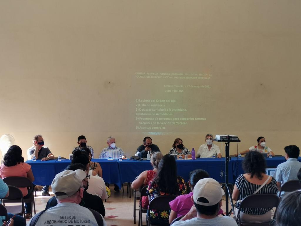 reunión sindical CICY sección 32 Yucatán 2